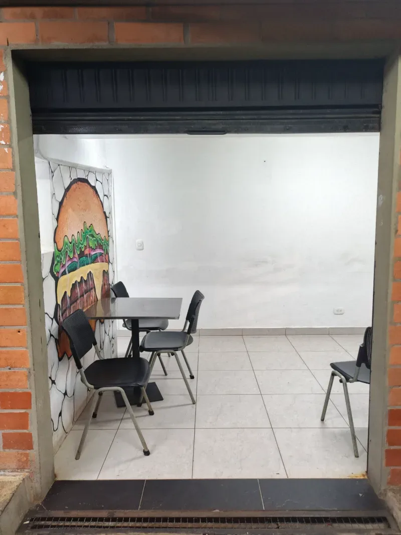 Arriendo local en el Carmen de viboral  miniatura 2